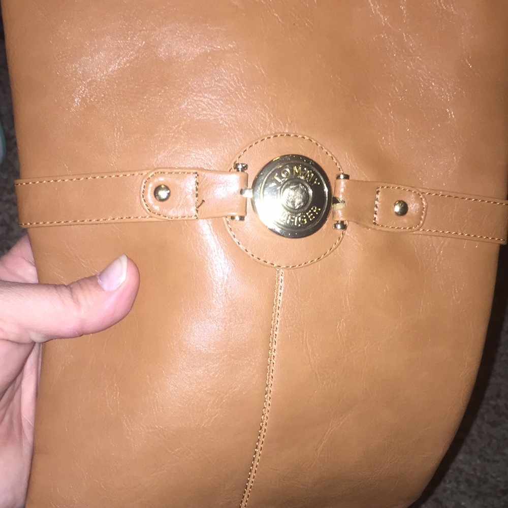 Boots - Picture 3 of 5